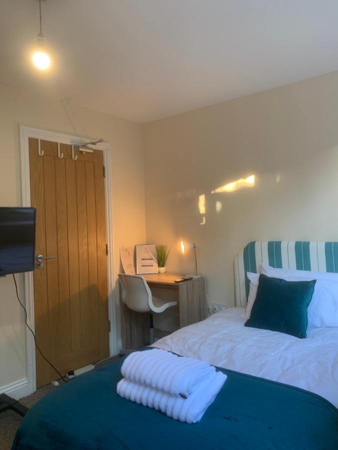 Cosy Room With Private Entrance & Ensuite ريدينج المظهر الخارجي الصورة